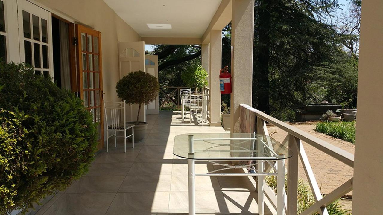 Peaches & Cream Bed & Breakfast Ледисмит Экстерьер фото