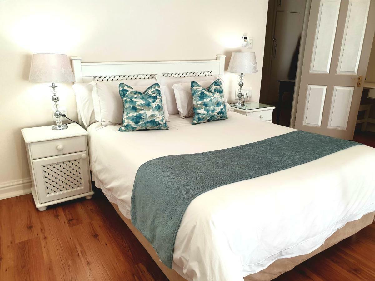 Peaches & Cream Bed & Breakfast Ледисмит Экстерьер фото